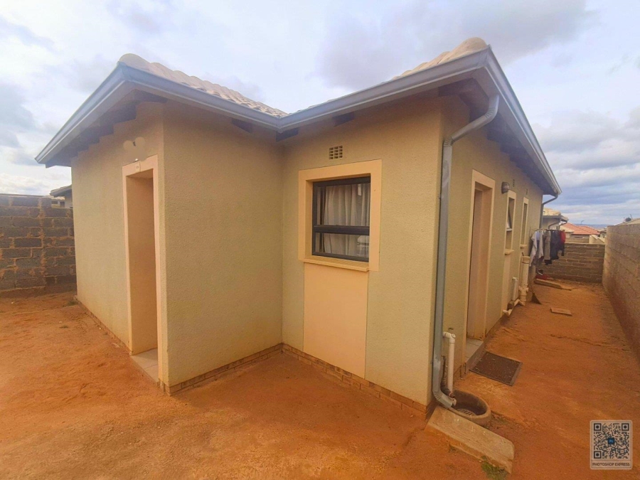 3 Bedroom Property for Sale in Clayville Gauteng