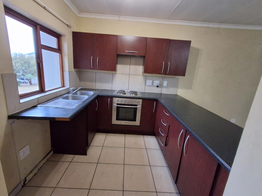 2 Bedroom Property for Sale in Vorna Valley Gauteng