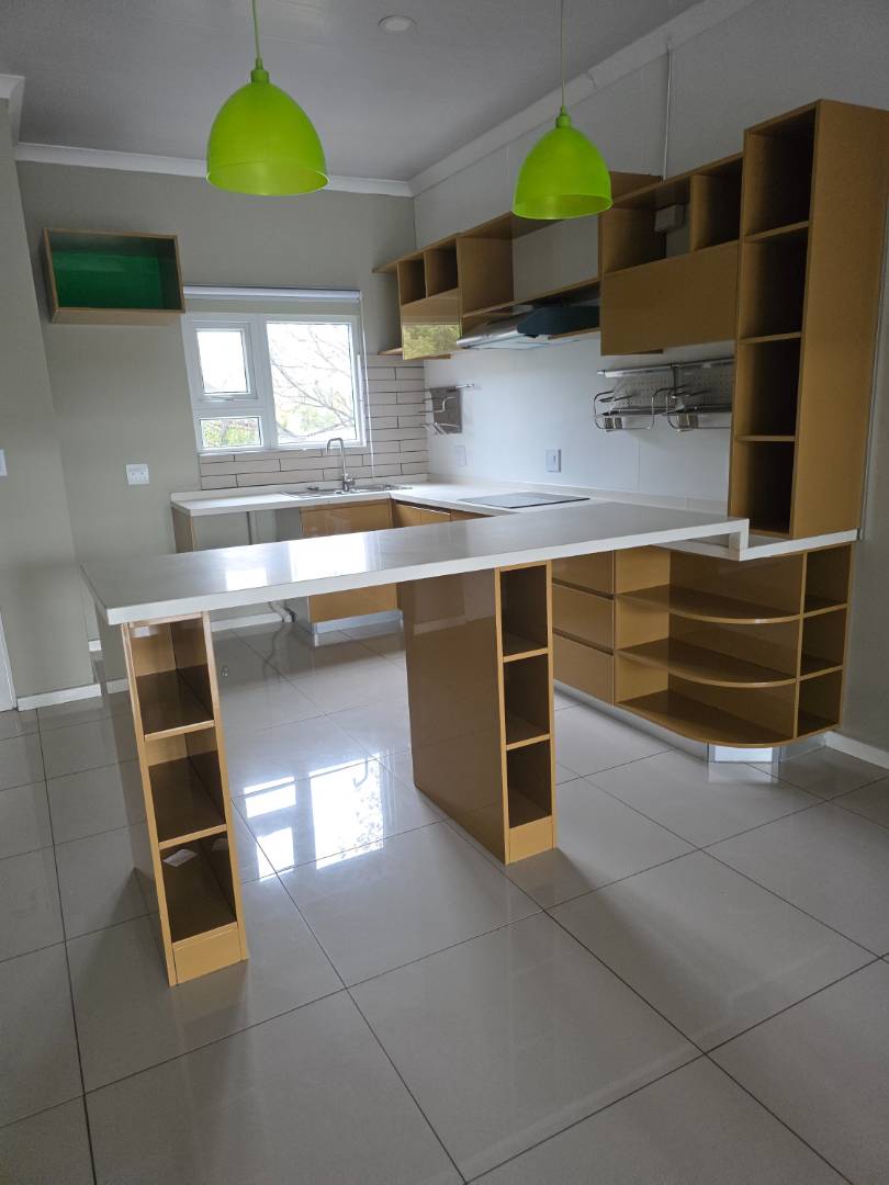 To Let 2 Bedroom Property for Rent in Morningside Manor Gauteng