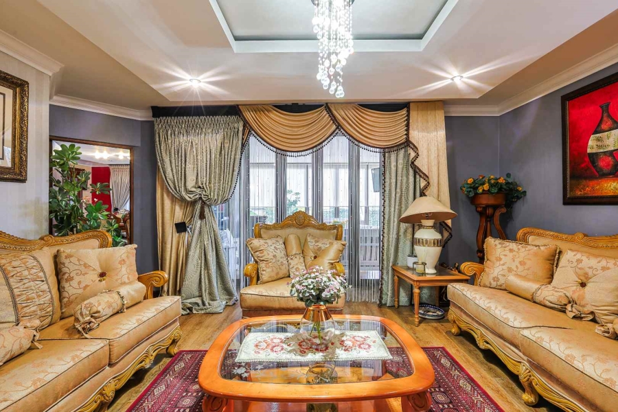 4 Bedroom Property for Sale in Faerie Glen Gauteng