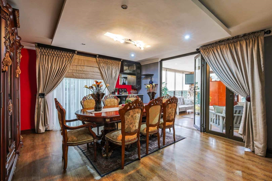 4 Bedroom Property for Sale in Faerie Glen Gauteng