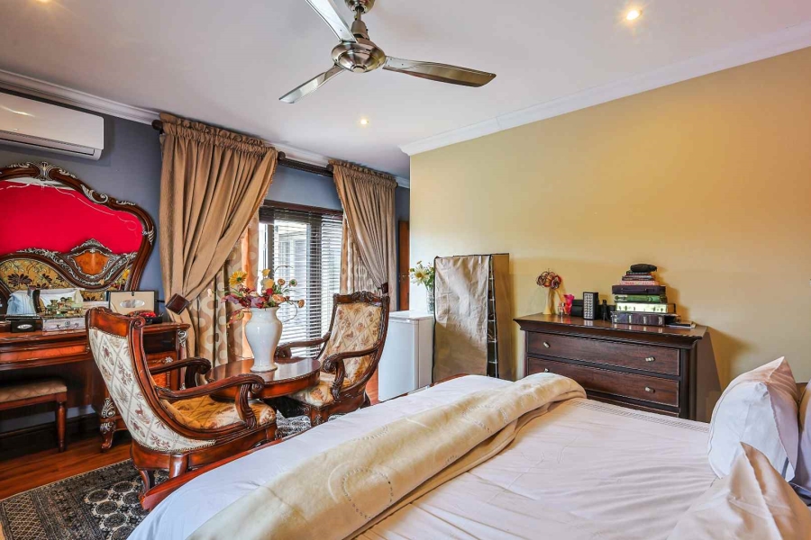 4 Bedroom Property for Sale in Faerie Glen Gauteng