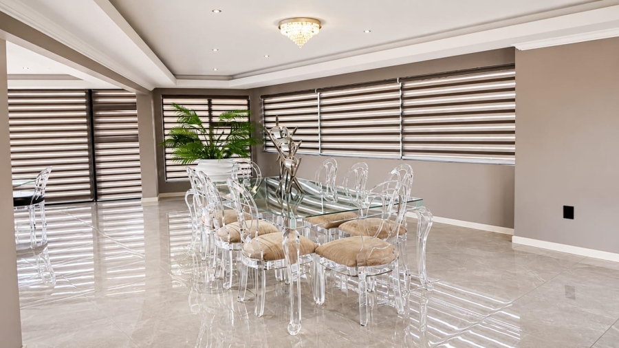 5 Bedroom Property for Sale in Blue Valley Golf Estate Gauteng