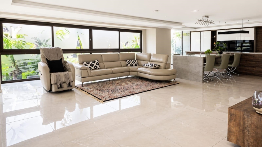 5 Bedroom Property for Sale in Blue Valley Golf Estate Gauteng