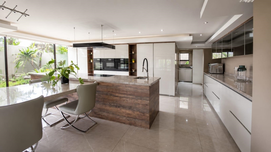 5 Bedroom Property for Sale in Blue Valley Golf Estate Gauteng