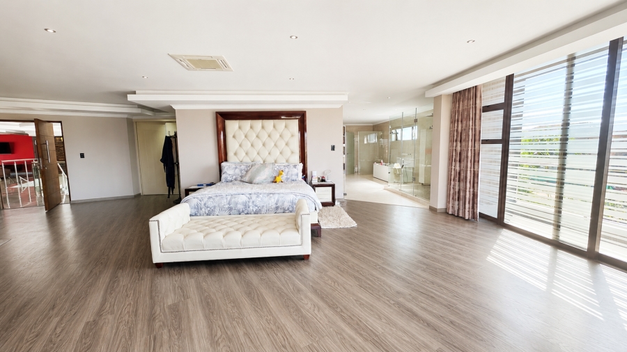 5 Bedroom Property for Sale in Blue Valley Golf Estate Gauteng