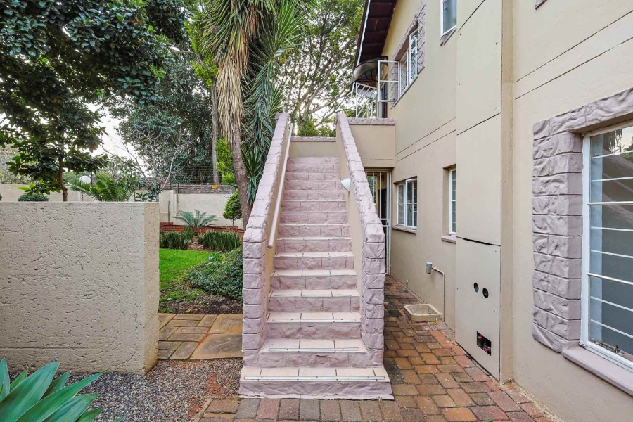 3 Bedroom Property for Sale in Faerie Glen Gauteng