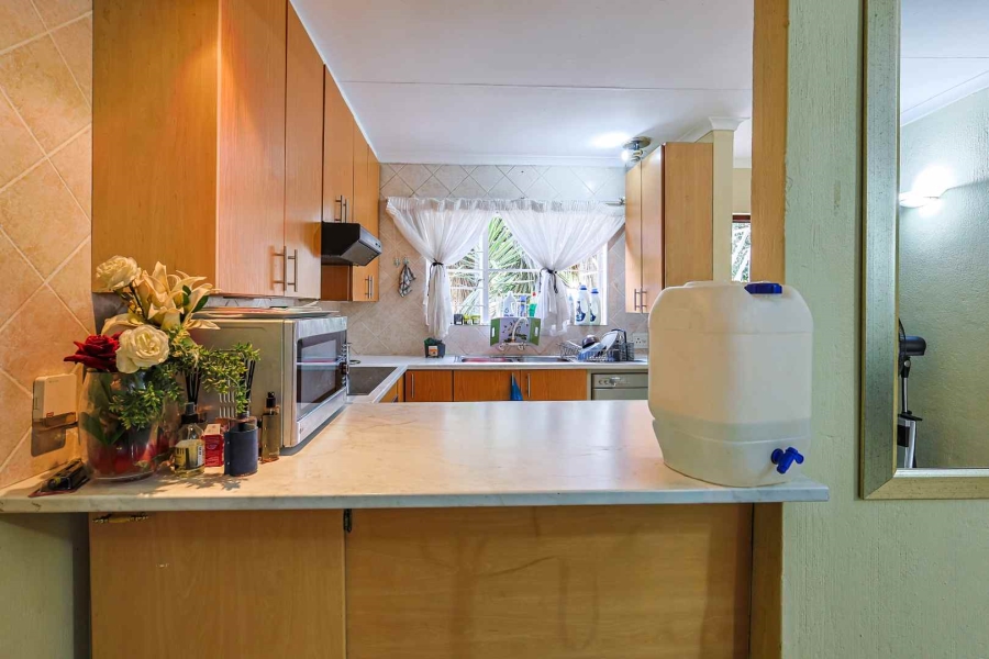 3 Bedroom Property for Sale in Faerie Glen Gauteng