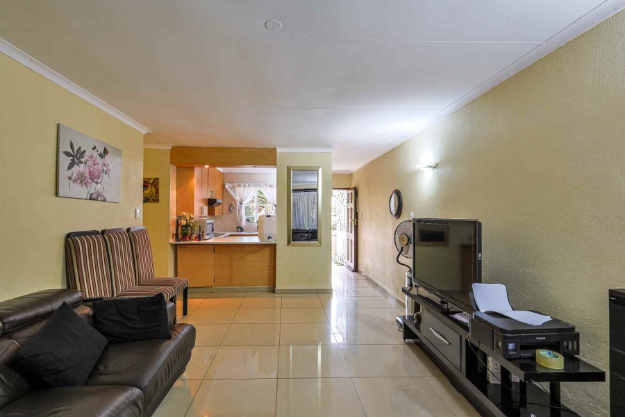 3 Bedroom Property for Sale in Faerie Glen Gauteng