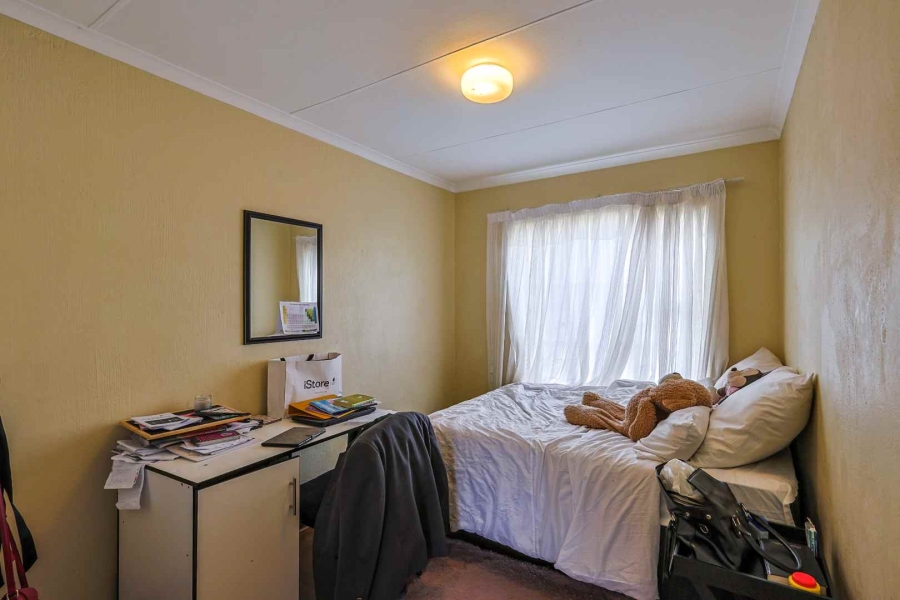 3 Bedroom Property for Sale in Faerie Glen Gauteng