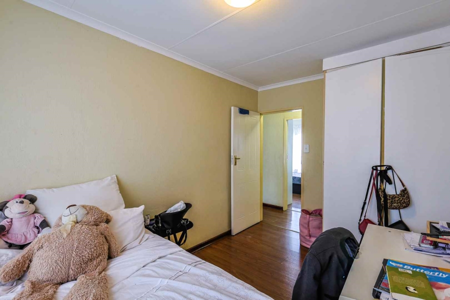 3 Bedroom Property for Sale in Faerie Glen Gauteng