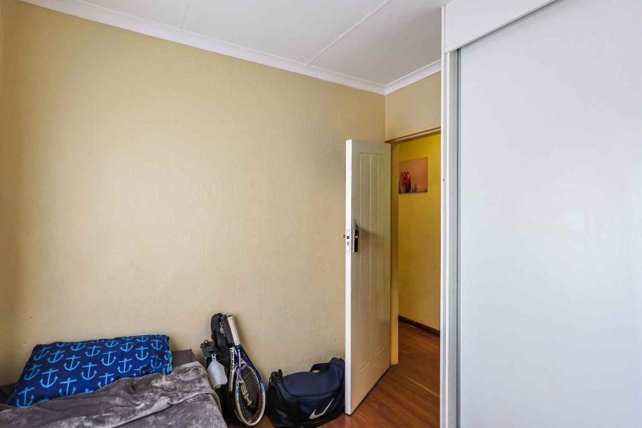 3 Bedroom Property for Sale in Faerie Glen Gauteng