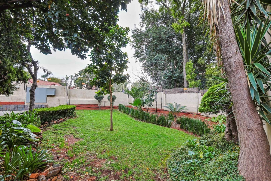 3 Bedroom Property for Sale in Faerie Glen Gauteng