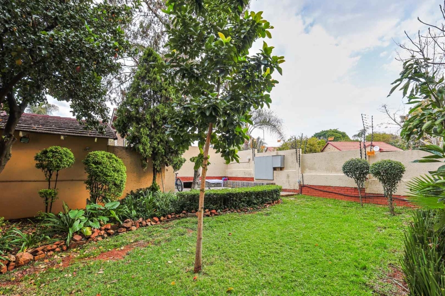 3 Bedroom Property for Sale in Faerie Glen Gauteng