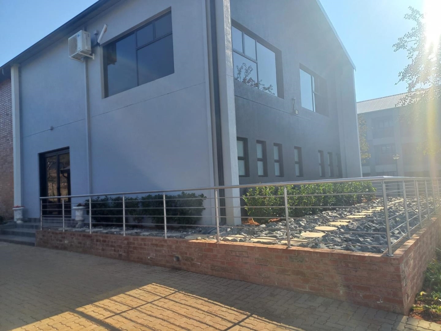 To Let 2 Bedroom Property for Rent in Roodeplaat Gauteng