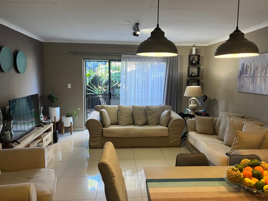 10 Bedroom Property for Sale in The Hill Gauteng