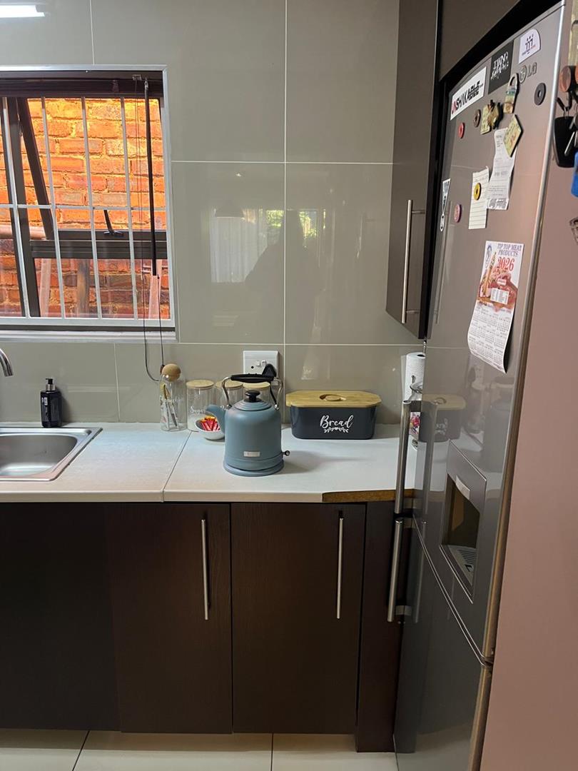 10 Bedroom Property for Sale in The Hill Gauteng