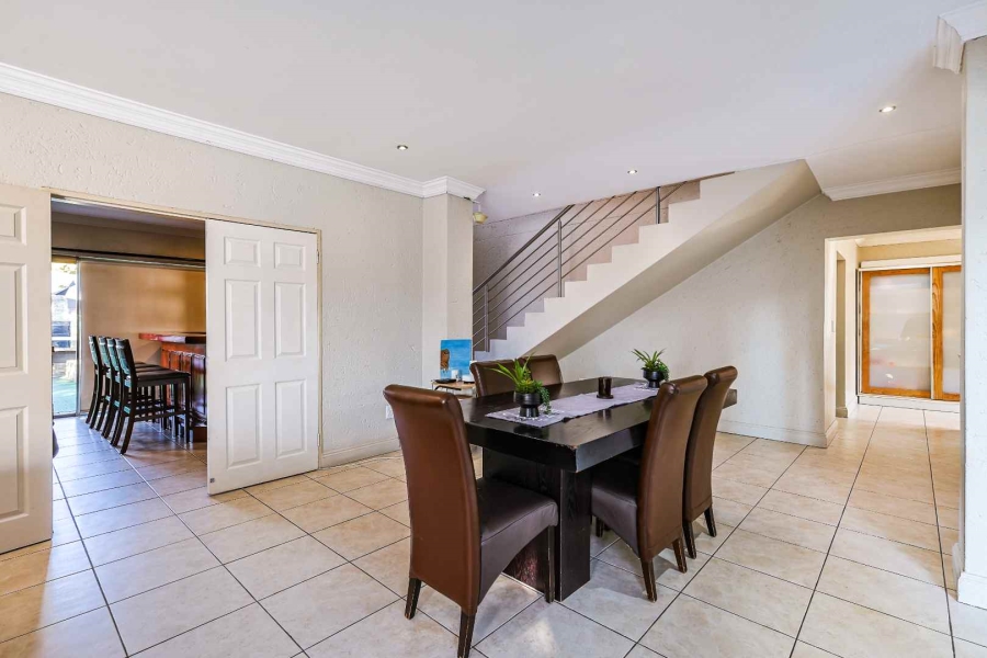 4 Bedroom Property for Sale in Six Fountains Residential Estate Gauteng