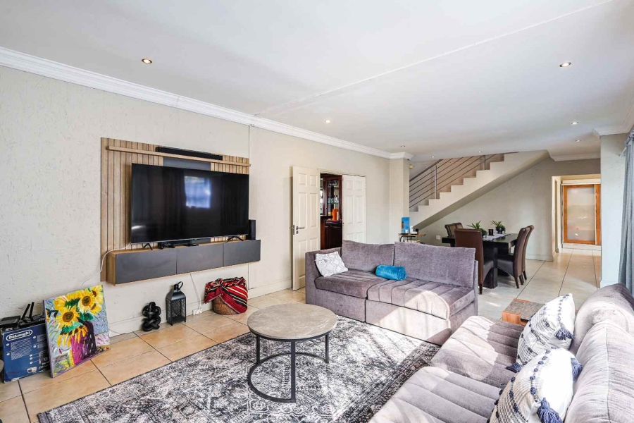 4 Bedroom Property for Sale in Six Fountains Residential Estate Gauteng