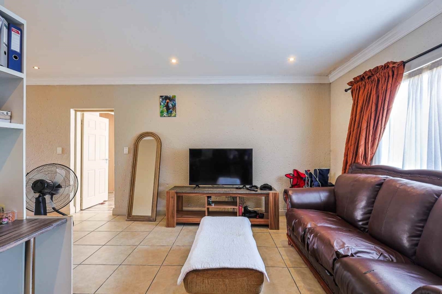 4 Bedroom Property for Sale in Six Fountains Residential Estate Gauteng
