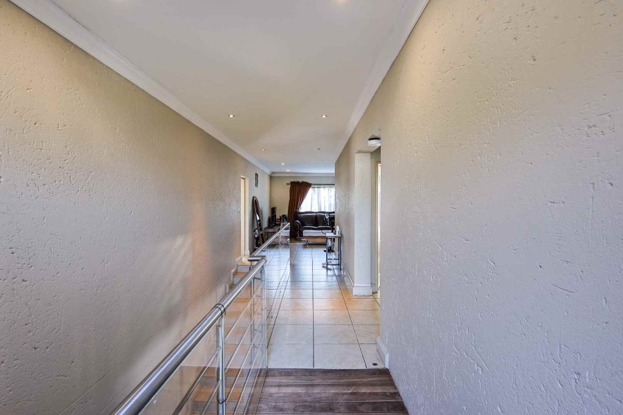 4 Bedroom Property for Sale in Six Fountains Residential Estate Gauteng