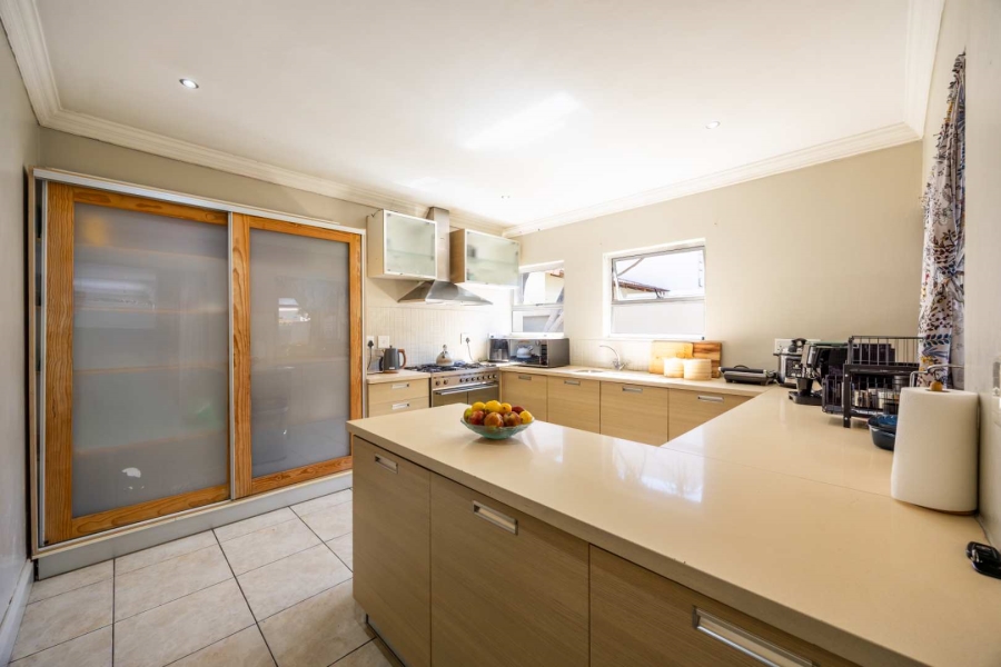 4 Bedroom Property for Sale in Six Fountains Residential Estate Gauteng