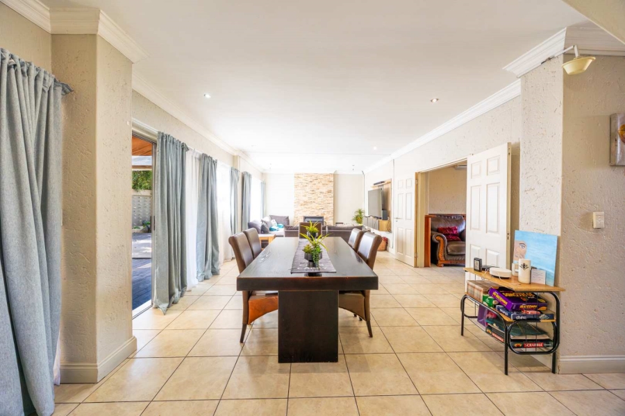 4 Bedroom Property for Sale in Six Fountains Residential Estate Gauteng