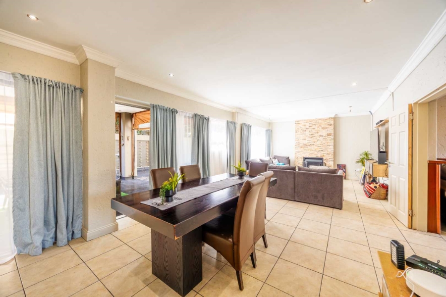 4 Bedroom Property for Sale in Six Fountains Residential Estate Gauteng