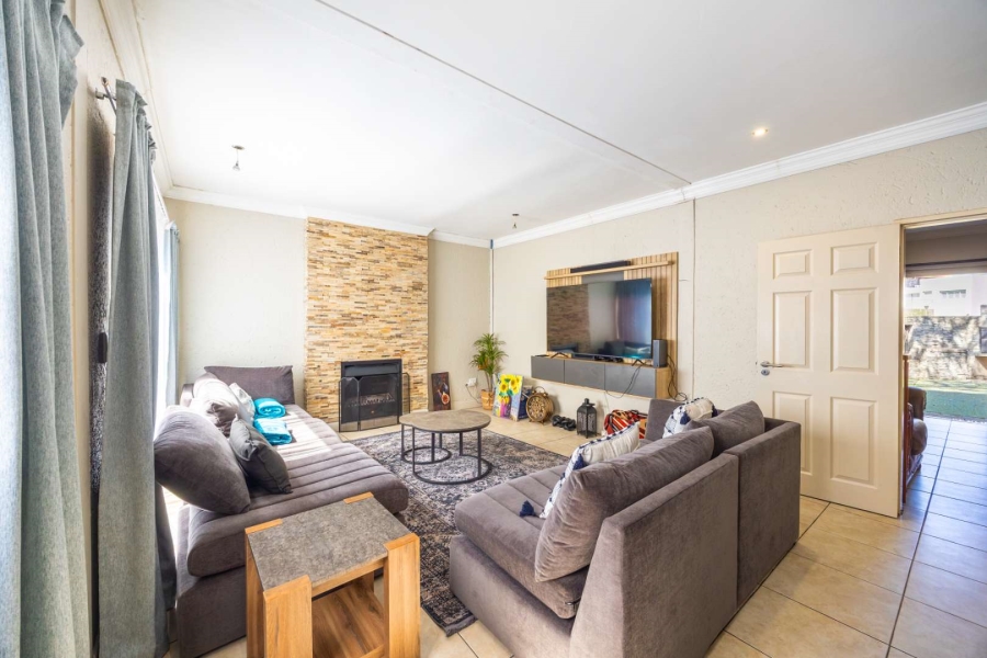 4 Bedroom Property for Sale in Six Fountains Residential Estate Gauteng