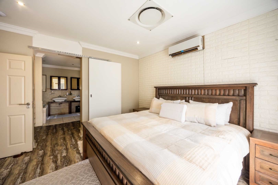 4 Bedroom Property for Sale in Six Fountains Residential Estate Gauteng