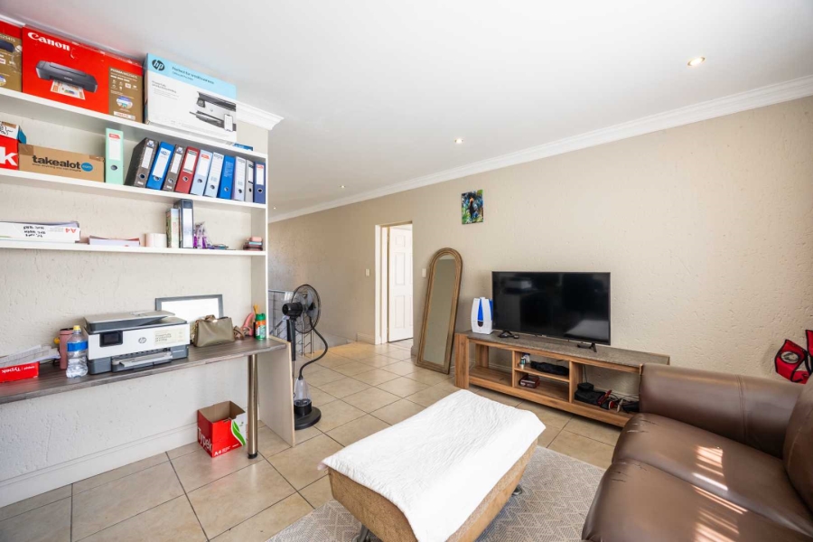 4 Bedroom Property for Sale in Six Fountains Residential Estate Gauteng