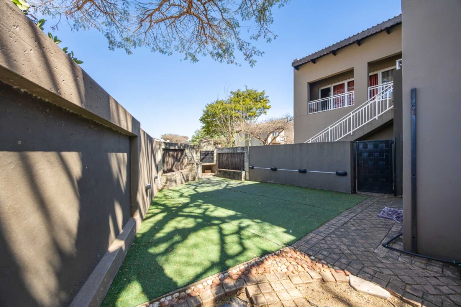 4 Bedroom Property for Sale in Six Fountains Residential Estate Gauteng