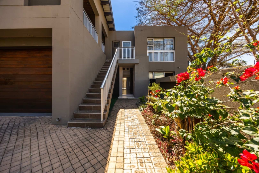 4 Bedroom Property for Sale in Six Fountains Residential Estate Gauteng