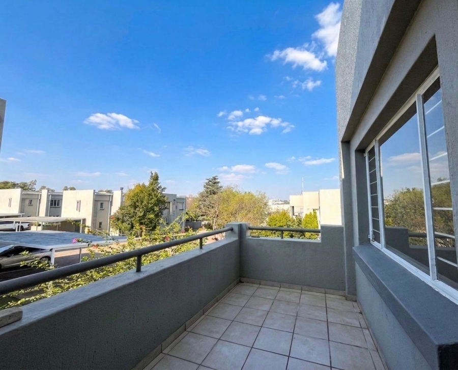 To Let 2 Bedroom Property for Rent in Halfway Gardens Gauteng