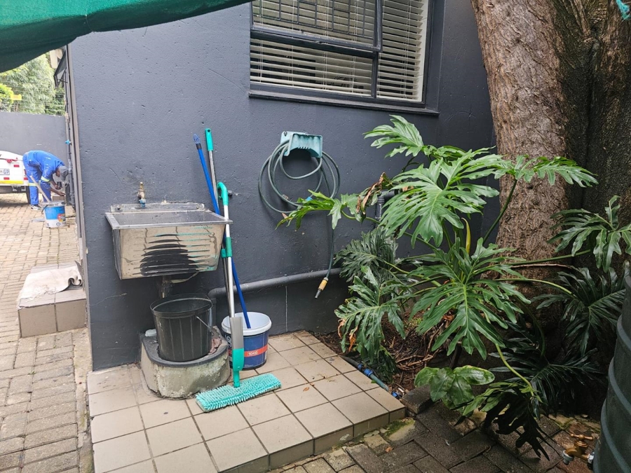 4 Bedroom Property for Sale in Little Falls Gauteng