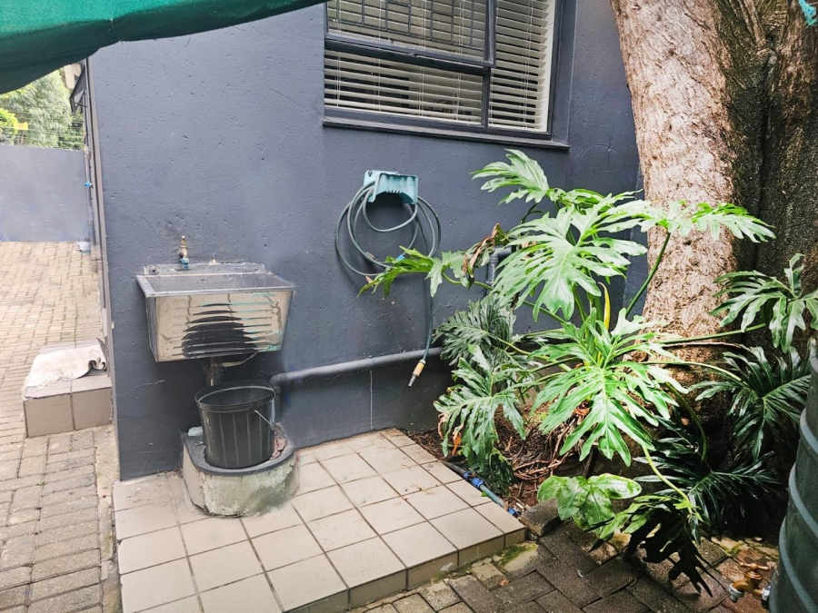 4 Bedroom Property for Sale in Little Falls Gauteng