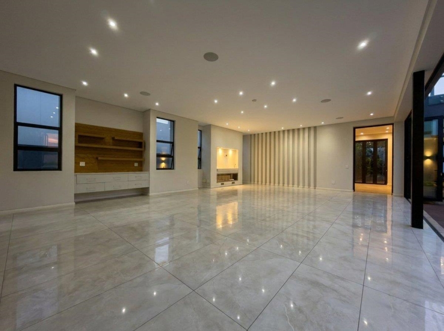 5 Bedroom Property for Sale in Steyn City Gauteng