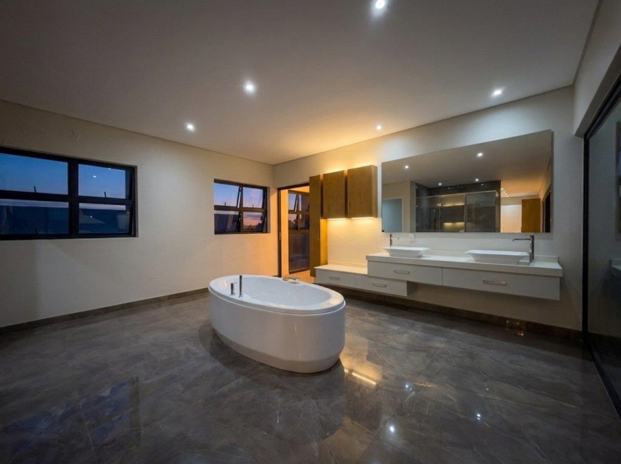 5 Bedroom Property for Sale in Steyn City Gauteng