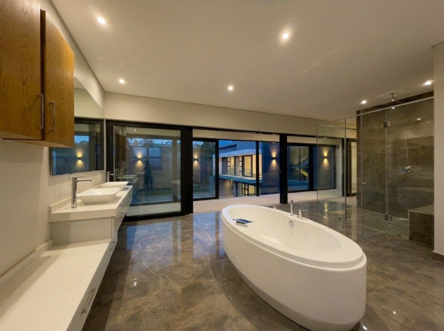 5 Bedroom Property for Sale in Steyn City Gauteng