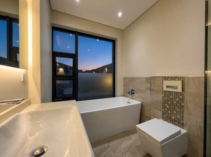 5 Bedroom Property for Sale in Steyn City Gauteng