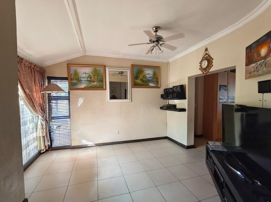 3 Bedroom Property for Sale in North Riding Gauteng