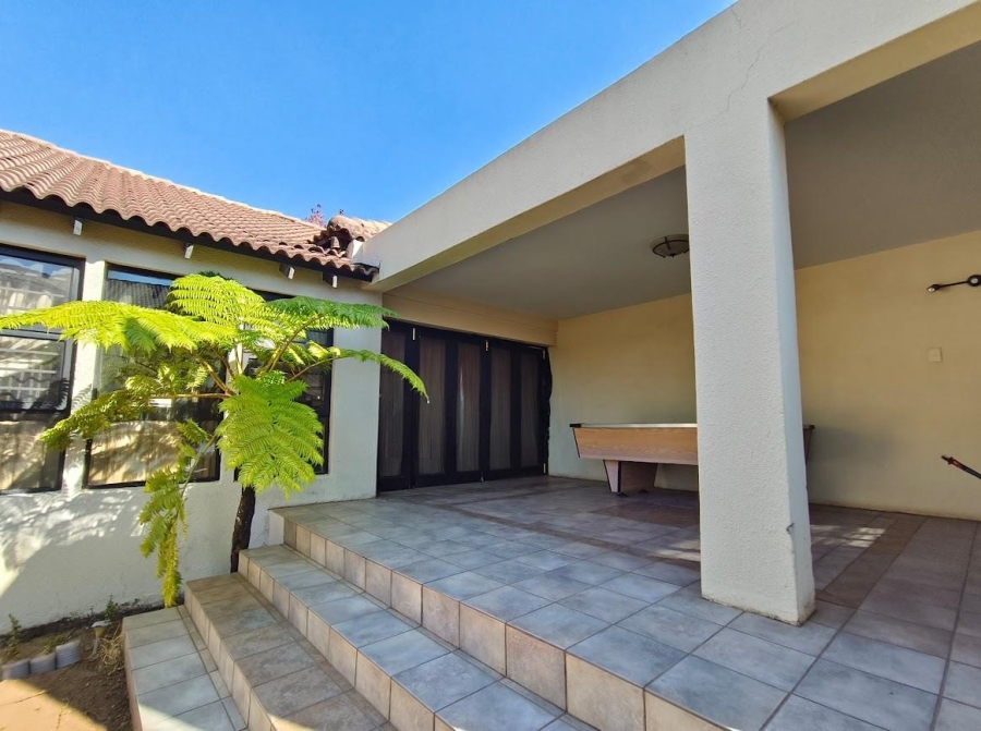 3 Bedroom Property for Sale in North Riding Gauteng