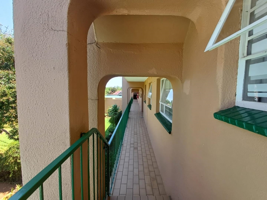 2 Bedroom Property for Sale in Kensington B Gauteng