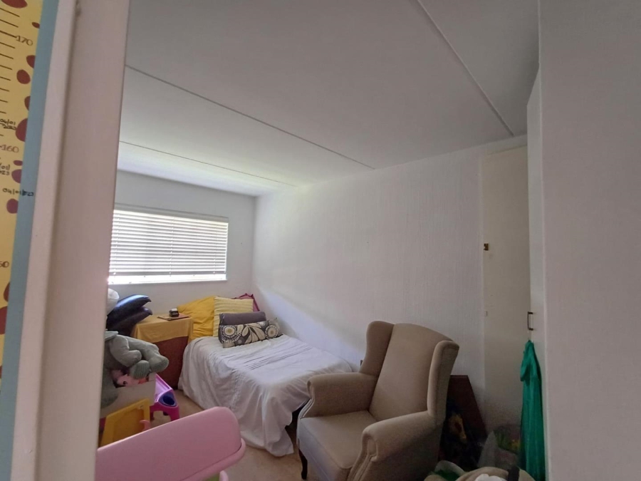 2 Bedroom Property for Sale in Kensington B Gauteng