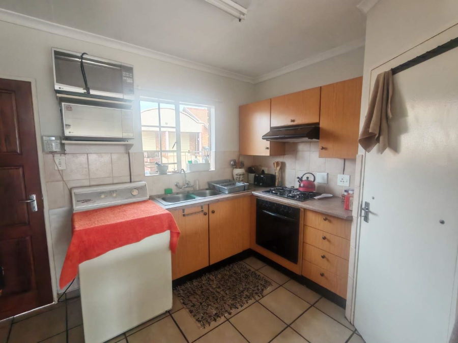 2 Bedroom Property for Sale in Amberfield Heights Gauteng