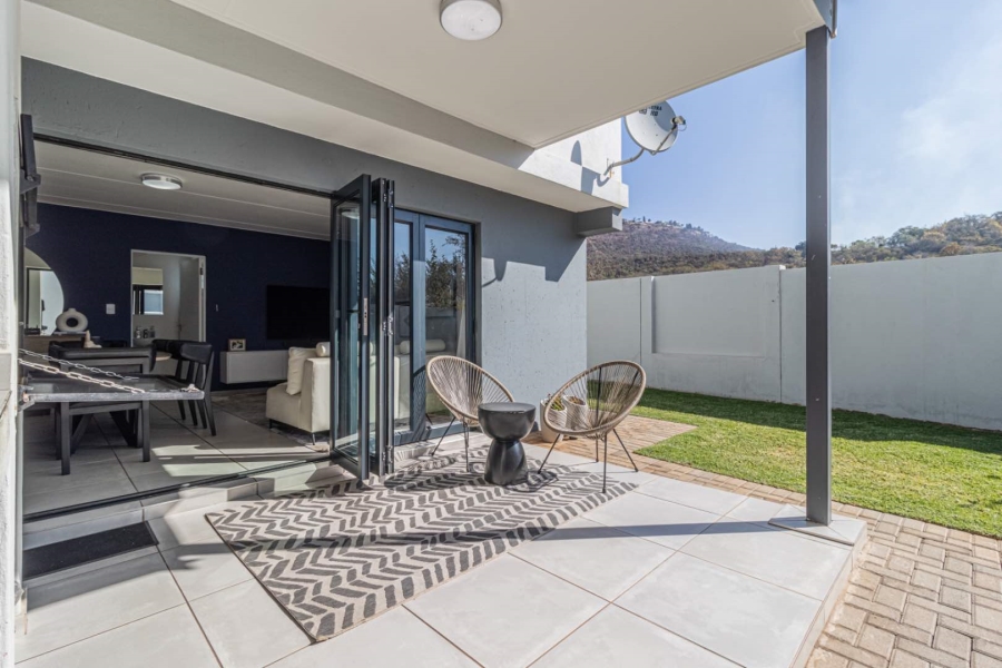 4 Bedroom Property for Sale in Little Falls Gauteng