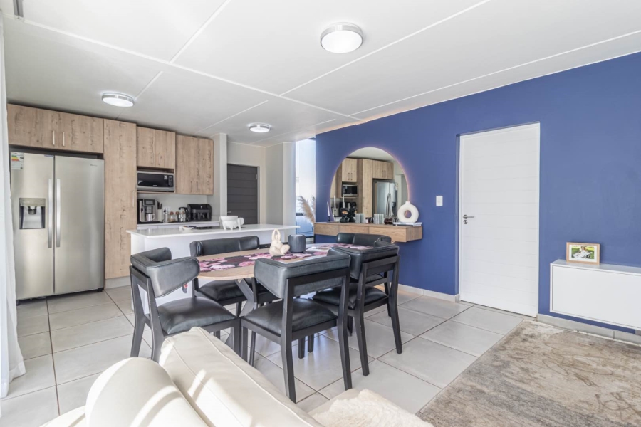 4 Bedroom Property for Sale in Little Falls Gauteng