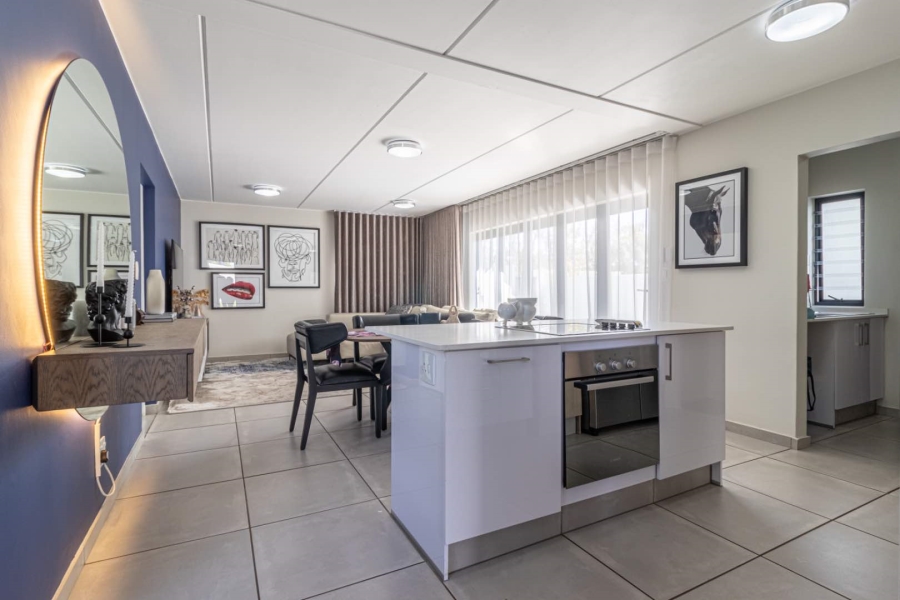 4 Bedroom Property for Sale in Little Falls Gauteng