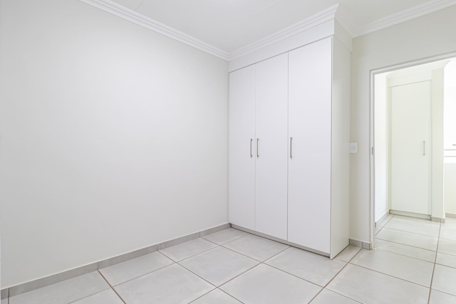 4 Bedroom Property for Sale in Little Falls Gauteng