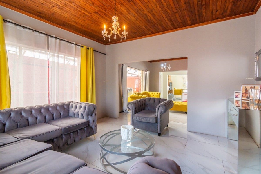 4 Bedroom Property for Sale in Florida Gauteng